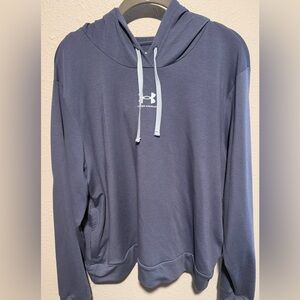 Under Armour Sweatshirt- Slightly Cropped